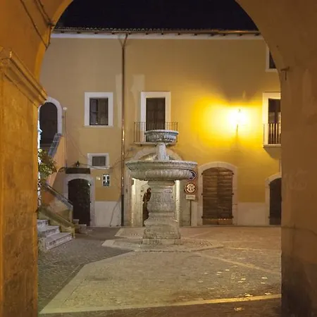 Il Convento Sul Gizio Петторано-суль-Джицио